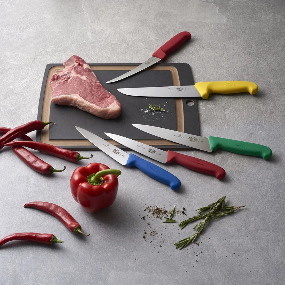 Victorinox Fibrox 19cm Chefs Knife Blue (5200219) 5 Victorinox Fibrox 19cm Chefs Knife Blue (5200219) - Image 3