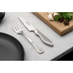 Global Steak Knife & Fork Set With Dock (G-88/4012/R) 8 Global Steak Knife & Fork Set With Dock (G-88/4012/R) -KITCHEN KNIVES Shop g 88 4012 r 2