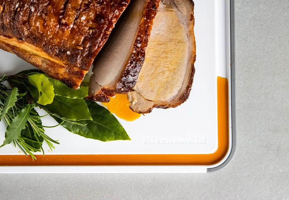 KitchenAid Classic Polypropylene Non-slip Chopping Board 35 X 28cm 8 KitchenAid Classic Polypropylene Non-slip Chopping Board 35 X 28cm - Image 6