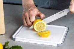 KitchenAid Classic Polypropylene Non-slip Chopping Board 20 X 25cm -KITCHEN KNIVES Shop keg701nosmga 4
