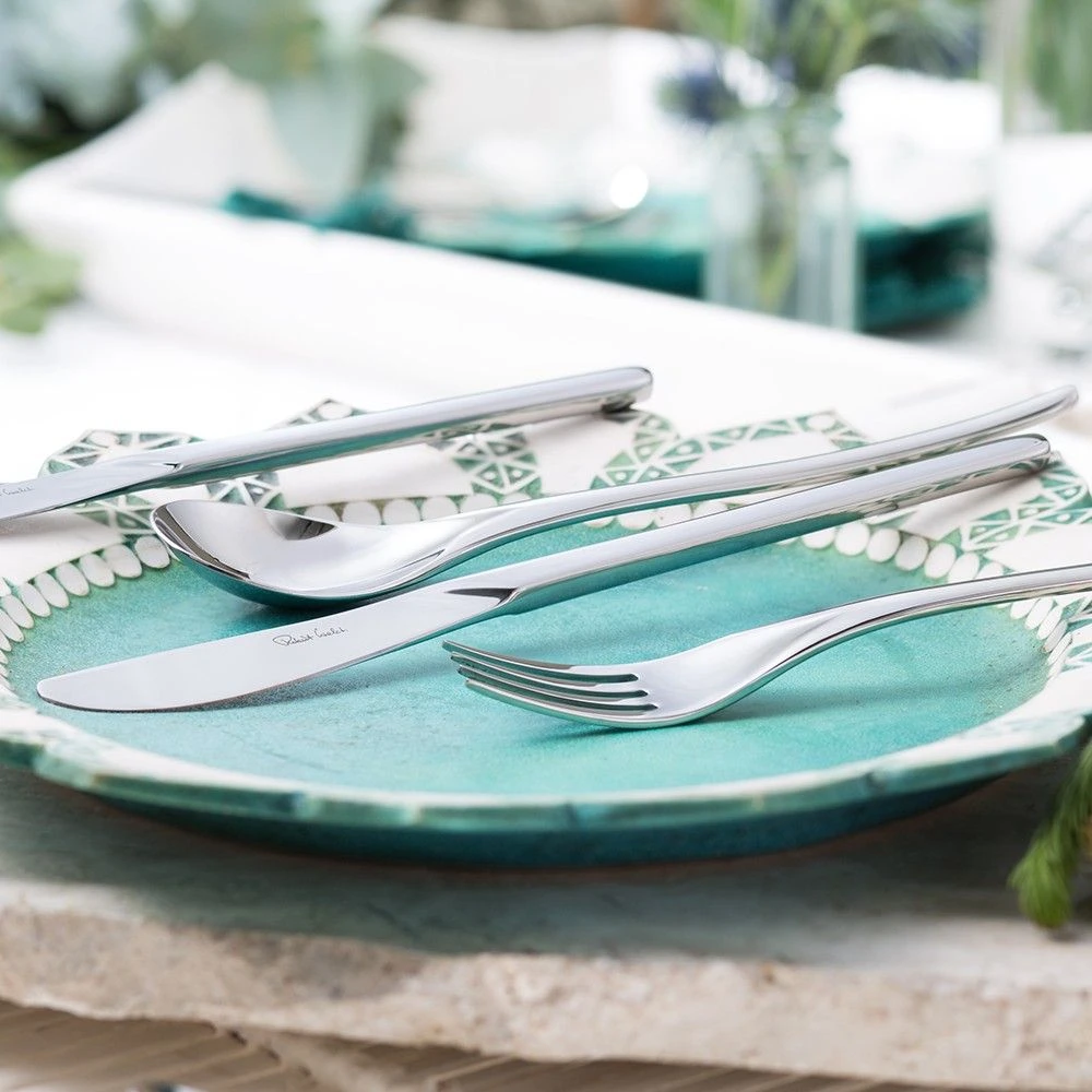 Robert Welch Bud Bright V 24 Piece Set With Free Small Cutlery Tray 9 Robert Welch Bud Bright V 24 Piece Set With Free Small Cutlery Tray - Image 7