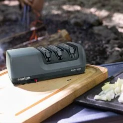 EdgeCraft Model E120 Electric Sharpener - 3-Stage 20° Trizor -KITCHEN KNIVES Shop she120gy11 03