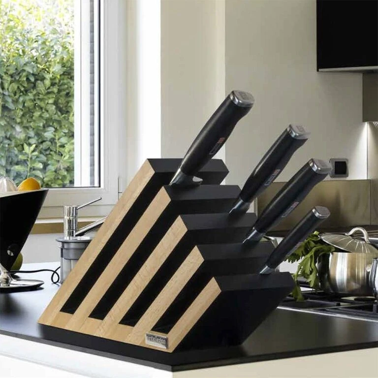 Front Page 44 Front Page -KITCHEN KNIVES Shop 07b 2 768x768 1